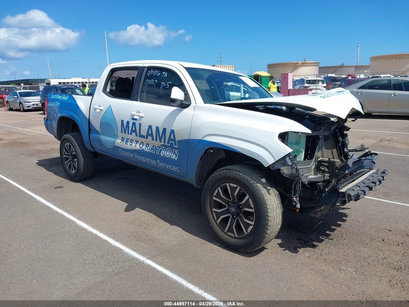2017 Toyota Tacoma VIN 5TFAX5GN4HX084664 IAAI salvage auction — FRONT END, Salvage (Hawaii), sold $225 on 2026-07-28 (photo 1)