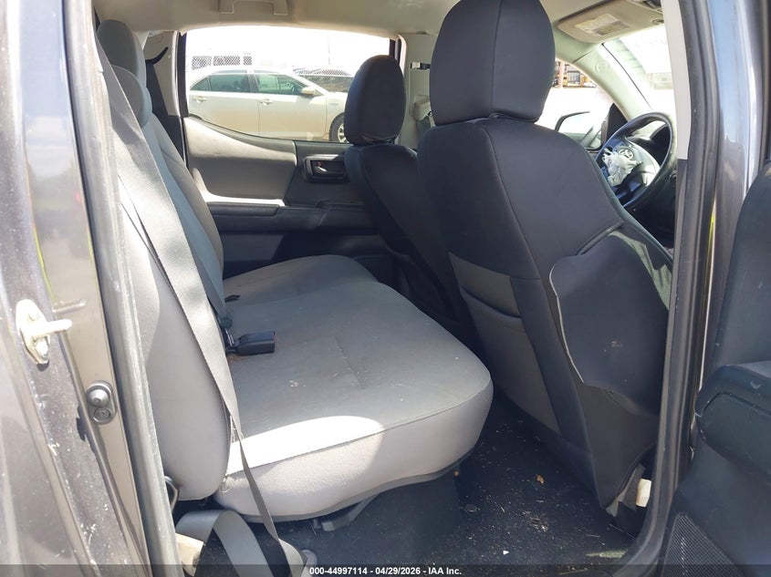 2017 Toyota Tacoma VIN 5TFAX5GN4HX084664 IAAI salvage auction — FRONT END, Salvage (Hawaii), sold $225 on 2026-07-28 (photo 8)