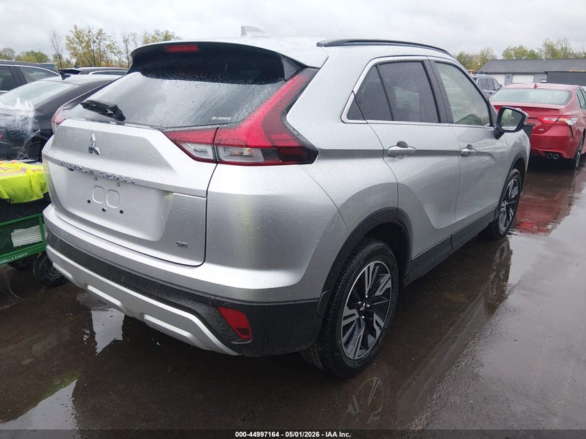 2024 Mitsubishi Eclipse cross VIN JA4ATWAA6RZ081109 IAAI salvage auction — HAIL, Salvage (Ohio), sold $11,425 on 2026-07-07 (photo 4)