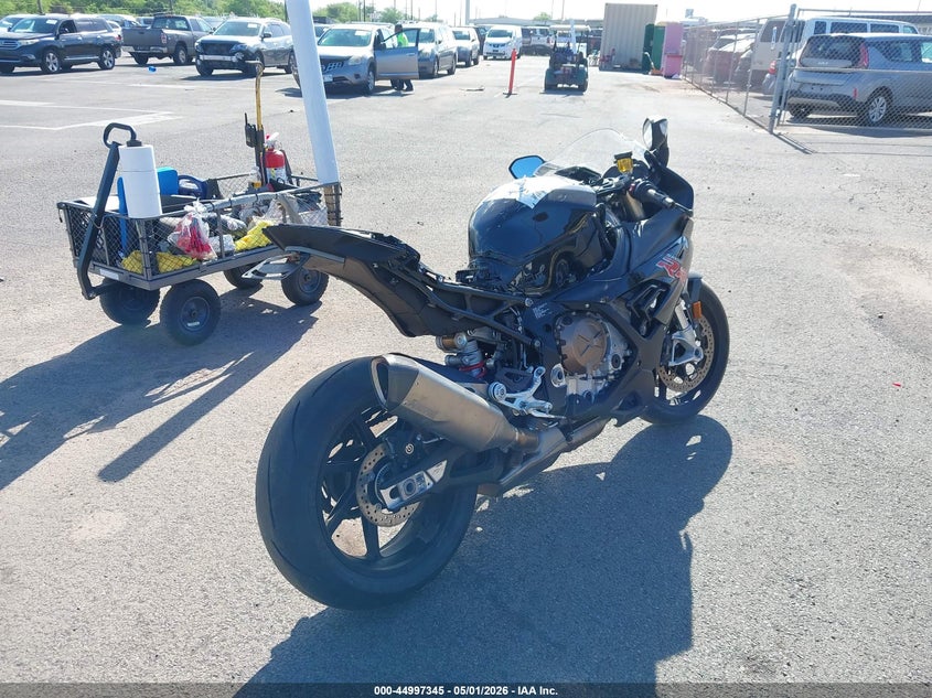 2022 BMW S 1000 VIN WB10E2309N6F01269 IAAI salvage auction — SIDE, Bill Of Sale (Hawaii), sold $2,650 on 2026-07-14 (photo 4)