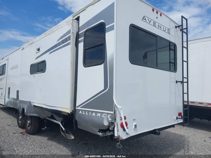 2026 Alliance Other VIN 7M5TA3727TA012062 IAAI salvage auction — SIDE, Bill Of Sale Destruction Only - Salvage (Ohio), sold $6,250 on 2026-07-14 (photo 3)