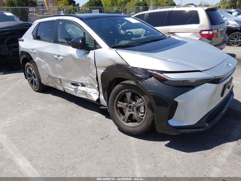 2024 Toyota Bz4x VIN JTMAAAAA7RA041893 IAAI salvage auction — RIGHT SIDE, Salvage Title, sold $7,075 on 2026-07-28 (photo 1)