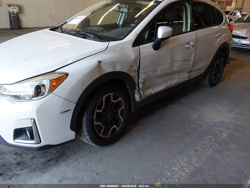 2016 Subaru Xv VIN JF2GPABC7G8271058 IAAI salvage auction — LEFT SIDE, Salvage Title, sold $2,450 on 2026-07-30 (photo 6)