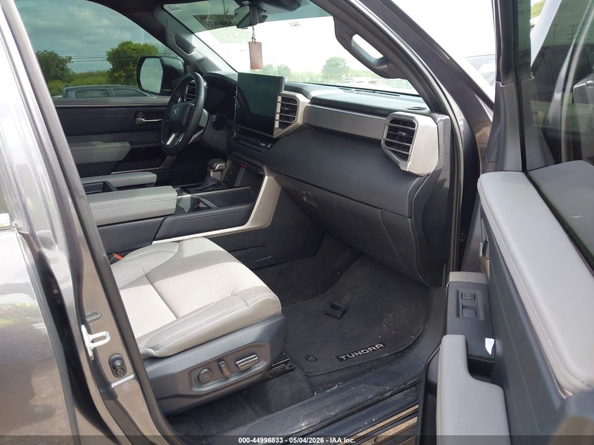 2025 Toyota Tundra VIN 5TFJA5DB8SX253412 IAAI salvage auction — RIGHT FRONT, Salvage (Oklahoma), sold $24,750 on 2026-07-13 (photo 5)