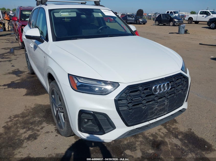 2022 Audi Q5 VIN WA1E2AFY4N2009261 IAAI salvage auction — REAR END, Salvage (California), sold $10,950 on 2026-07-29 (photo 1)