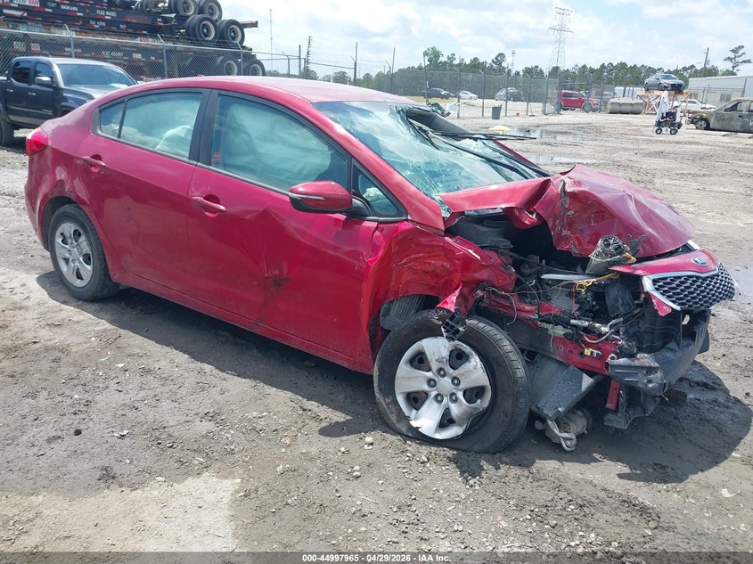 2015 Kia Forte VIN KNAFX4A60F5322775 IAAI salvage auction — FRONT END, Salvage Title, sold $300 on 2026-07-17 (photo 1)