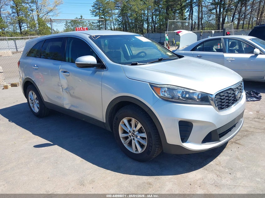 2019 Kia Sorento VIN 5XYPG4A55KG558757 IAAI salvage auction — RIGHT SIDE, Mv-907A (New York), sold $2,000 on 2026-07-29 (photo 1)