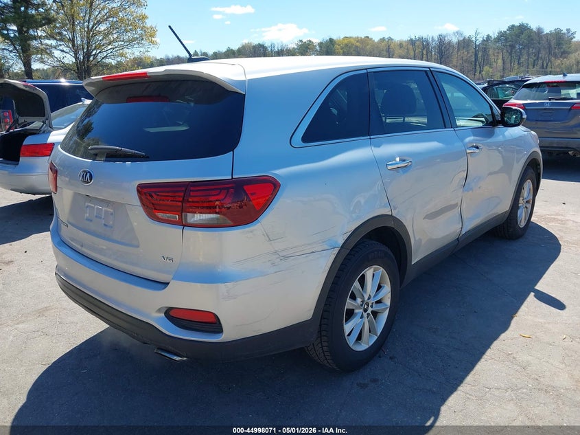 2019 Kia Sorento VIN 5XYPG4A55KG558757 IAAI salvage auction — RIGHT SIDE, Mv-907A (New York), sold $2,000 on 2026-07-29 (photo 4)