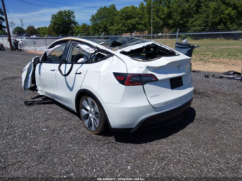 2022 Tesla Model y VIN 7SAYGDEE4NF320007 IAAI salvage auction — THEFT, Salvage (South Carolina), sold $25 on 2026-07-28 (photo 3)