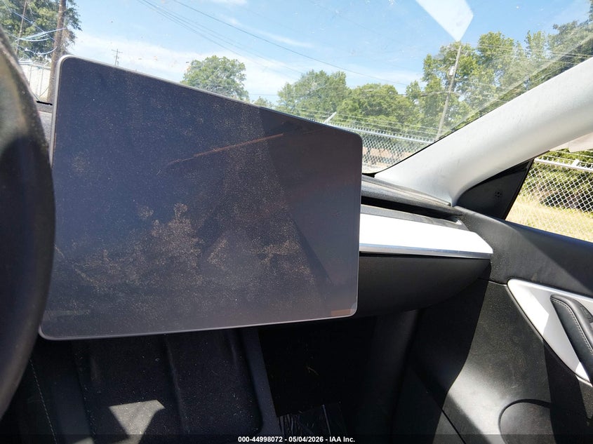 2022 Tesla Model y VIN 7SAYGDEE4NF320007 IAAI salvage auction — THEFT, Salvage (South Carolina), sold $25 on 2026-07-28 (photo 7)