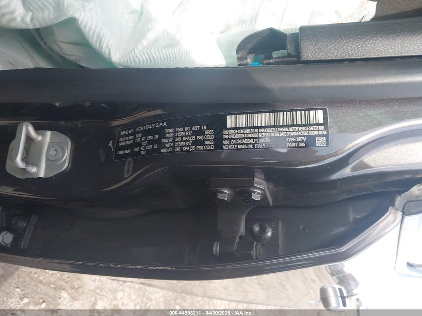 2020 Jeep Renegade VIN ZACNJABB4LPL08579 IAAI salvage auction — FRONT END, Salvage (Arkansas), sold $650 on 2026-07-29 (photo 9)