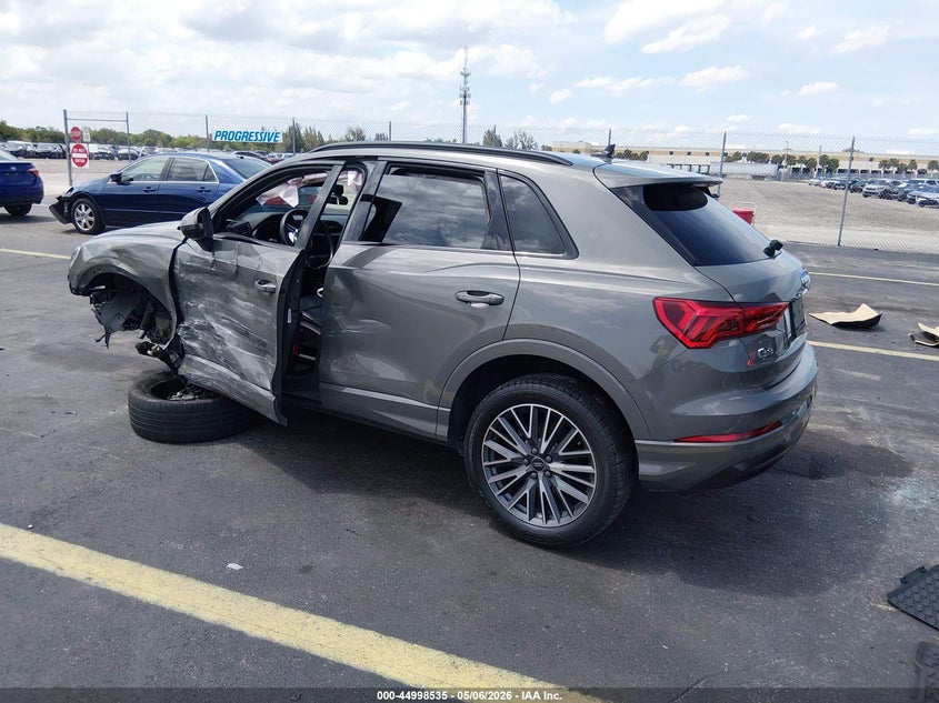 2023 Audi Q3 VIN WA1AUCF3XP1124769 IAAI salvage auction — LEFT SIDE, Rebuildable (Florida), sold $6,500 on 2026-08-01 (photo 3)