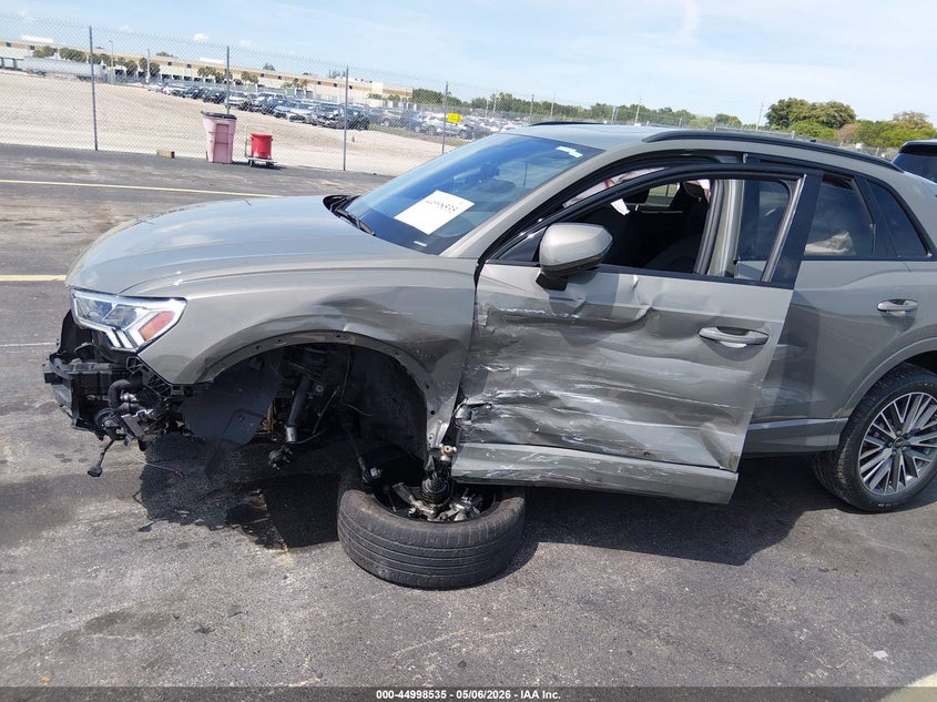 2023 Audi Q3 VIN WA1AUCF3XP1124769 IAAI salvage auction — LEFT SIDE, Rebuildable (Florida), sold $6,500 on 2026-08-01 (photo 6)