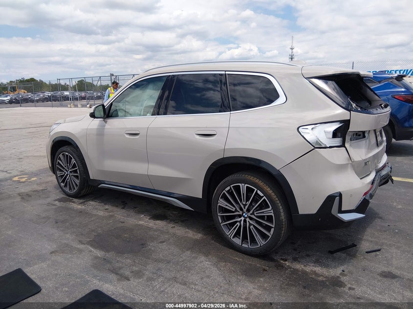 2026 BMW X1 VIN WBX73EF08T5560384 IAAI salvage auction — REAR END, Rebuildable (Florida), sold $16,450 on 2026-07-20 (photo 3)