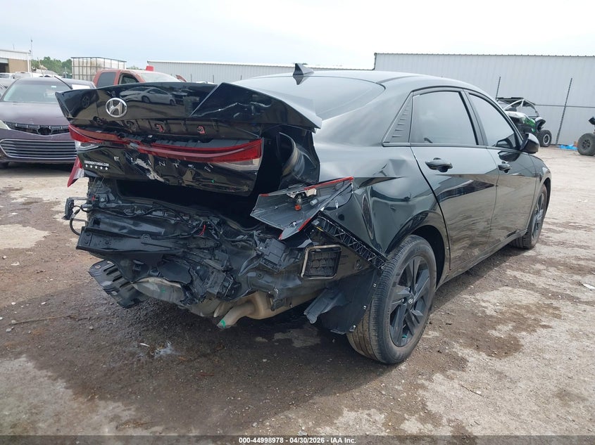 2023 Hyundai Elantra VIN KMHLM4AG4PU529843 IAAI salvage auction — REAR END, Clear (Oklahoma), sold $2,750 on 2026-07-15 (photo 4)