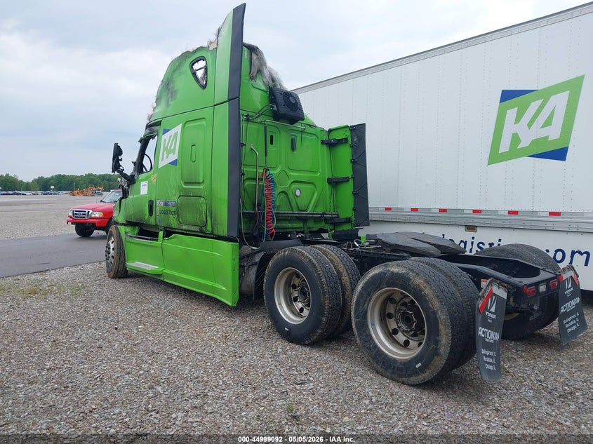 2023 Freightliner New cascadia 126 VIN 3AKJHHDR2PSUE6396 IAAI salvage auction — BURN, Salvage (Illinois), sold $975 on 2026-09-02 (photo 3)