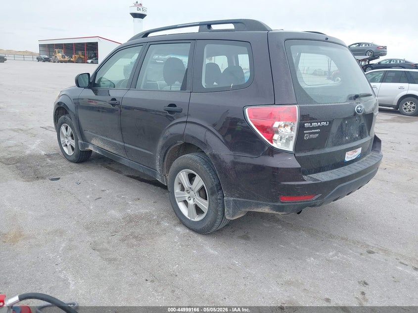 2013 Subaru Forester VIN JF2SHABC1DH437609 IAAI salvage auction — HAIL, Salvage (Iowa), sold $775 on 2026-07-21 (photo 3)