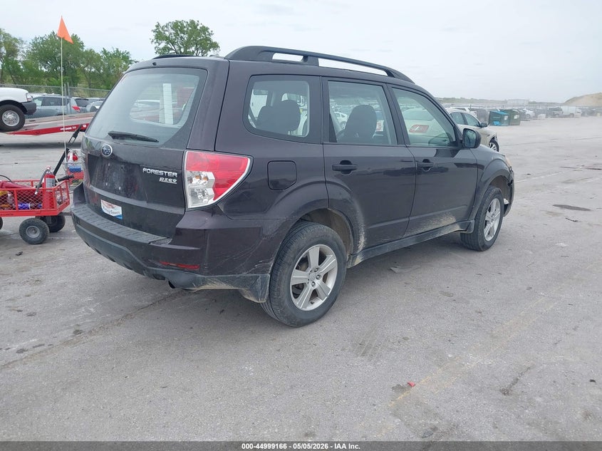 2013 Subaru Forester VIN JF2SHABC1DH437609 IAAI salvage auction — HAIL, Salvage (Iowa), sold $775 on 2026-07-21 (photo 4)