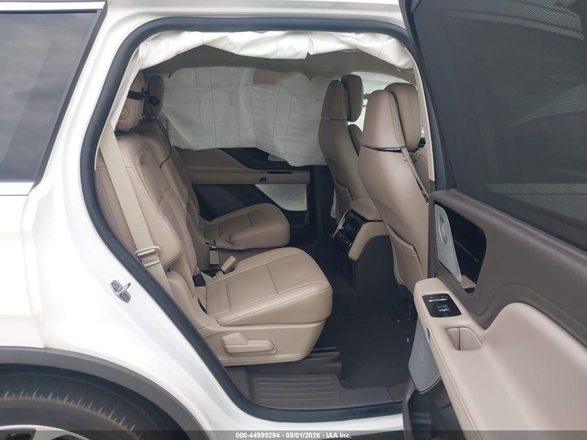 2020 Lincoln Aviator VIN 5LM5J7XC6LGL32461 IAAI salvage auction — FRONT END, Salvage (Georgia), sold $8,200 on 2026-07-17 (photo 8)