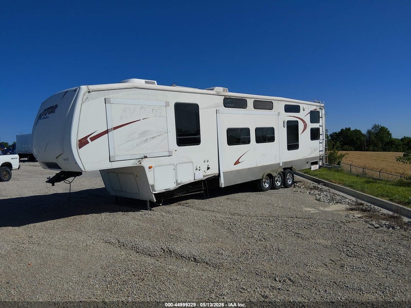 2008 Keystone Raptor VIN 4YDF381218R801590 IAAI salvage auction — SIDE, Salvage (Missouri), sold $100 on 2026-07-09 (photo 2)