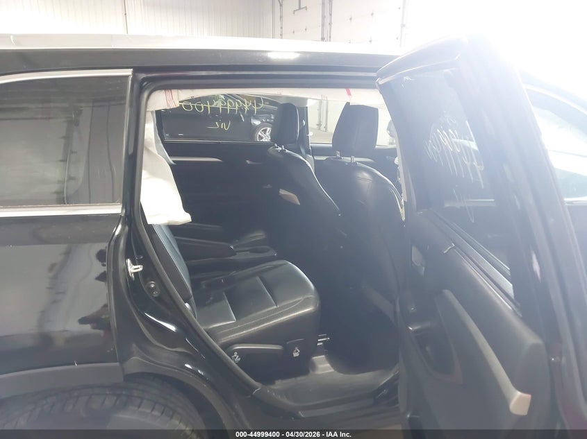 2017 Toyota Highlander VIN 5TDJZRFH8HS437927 IAAI salvage auction — FRONT END, Salvage (Minnesota), sold $4,600 on 2026-07-22 (photo 8)