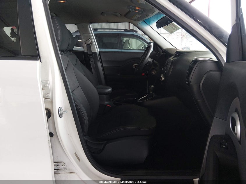 2014 Kia Soul VIN KNDJN2A21E7008186 IAAI salvage auction — LEFT SIDE, Clear (Texas), sold $1,400 on 2026-07-23 (photo 5)