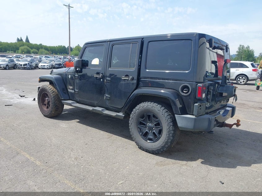 2016 Jeep Wrangler / VIN 1C4BJWEG9GL321669 IAAI salvage auction — BIO HAZARD, Salvage (Oregon), sold $3,975 on 2026-07-09 (photo 3)