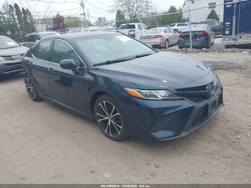 2019 Toyota Camry VIN 4T1B11HK3KU683143 IAAI salvage auction — FRONT & REAR, Salvage (Virginia), sold $5,000 on 2026-07-10 (photo 1)