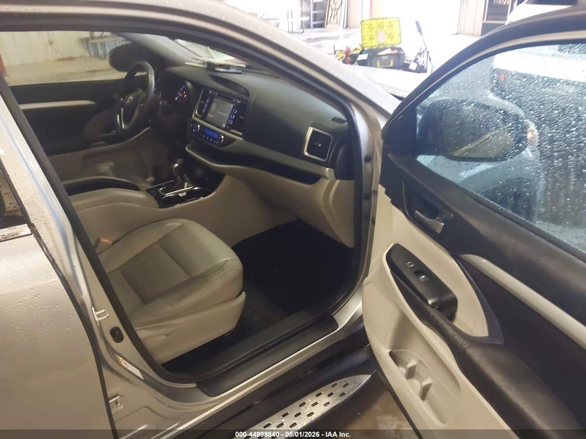 2016 Toyota Highlander VIN 5TDKKRFH6GS140372 IAAI salvage auction — RIGHT FRONT, Original (Texas), sold $9,325 on 2026-07-15 (photo 5)
