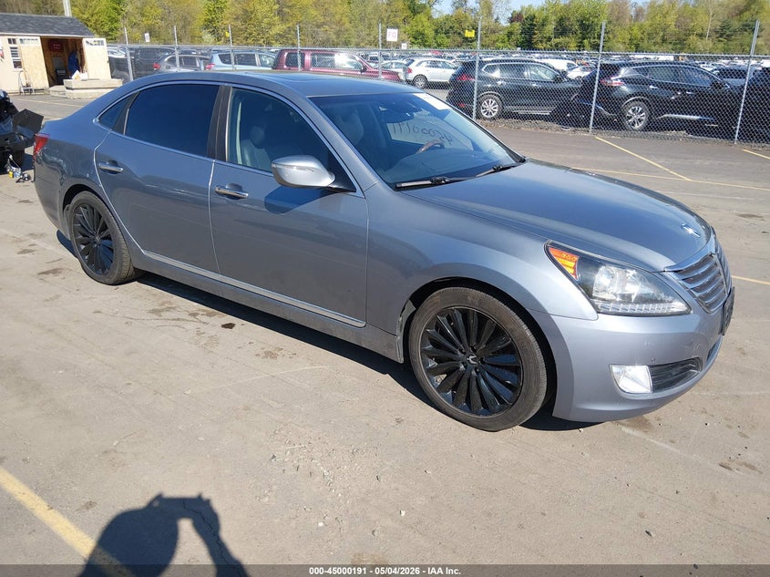2014 Hyundai Equus VIN KMHGH4JH5EU086842 IAAI salvage auction — NORMAL WEAR, Salvage Title, sold $425 on 2026-07-09 (photo 1)
