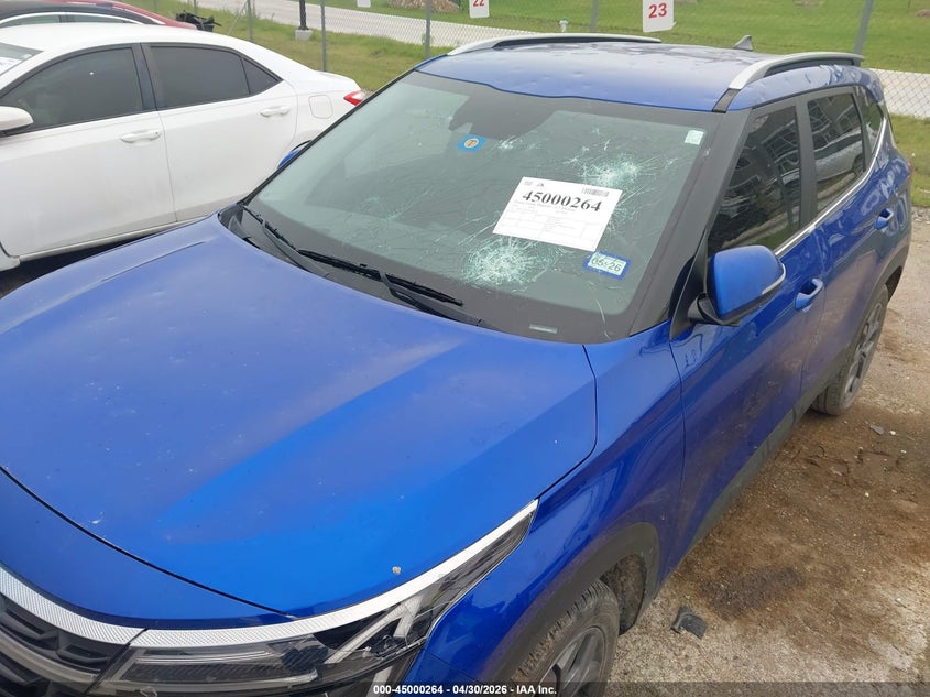2024 Kia Seltos VIN KNDEU2AA8R7498305 IAAI salvage auction — HAIL, Original (Texas), sold $6,475 on 2026-07-28 (photo 6)