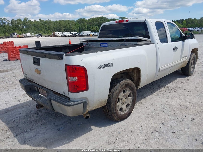 2011 Chevrolet Silverado 1500 VIN 1GCRKSE37BZ334136 IAAI salvage auction — BIOHAZARD/CHEMICAL, Salvage (North Carolina), sold $750 on 2026-07-09 (photo 4)