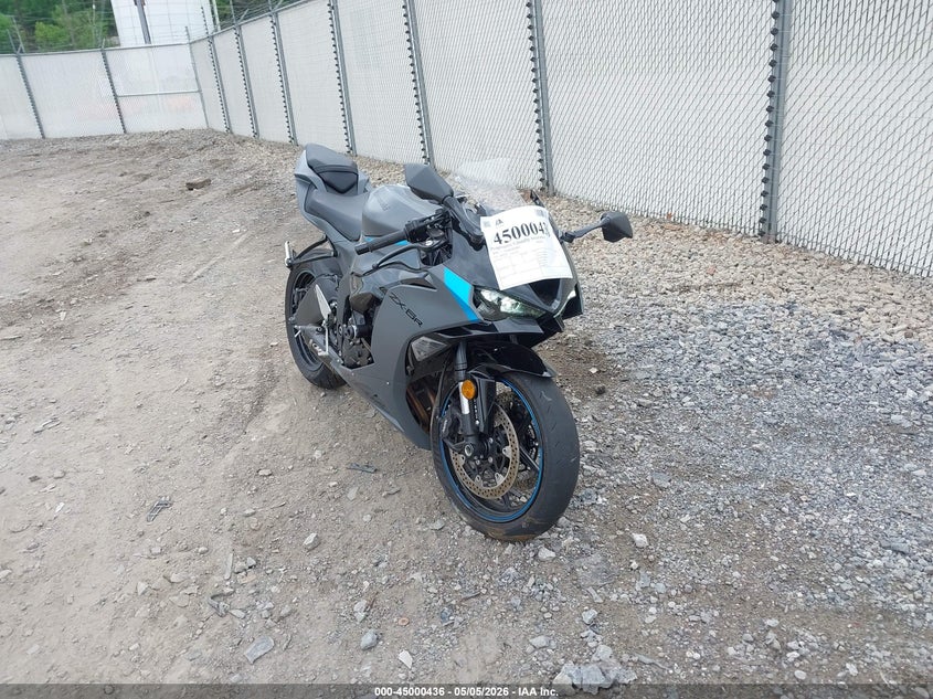 2025 Kawasaki Zx VIN JKBZXJJ17SA025870 IAAI salvage auction — FRONT END, Salvage (Pennsylvania), sold $5,150 on 2026-07-07 (photo 1)