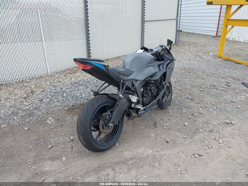 2025 Kawasaki Zx VIN JKBZXJJ17SA025870 IAAI salvage auction — FRONT END, Salvage (Pennsylvania), sold $5,150 on 2026-07-07 (photo 4)