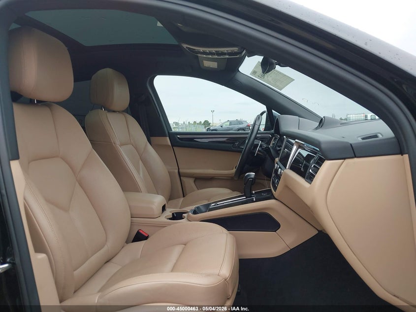 2023 Porsche Macan VIN WP1AA2A55PLB09729 IAAI salvage auction — SIDE, Salvage (California), sold $9,100 on 2026-07-29 (photo 5)