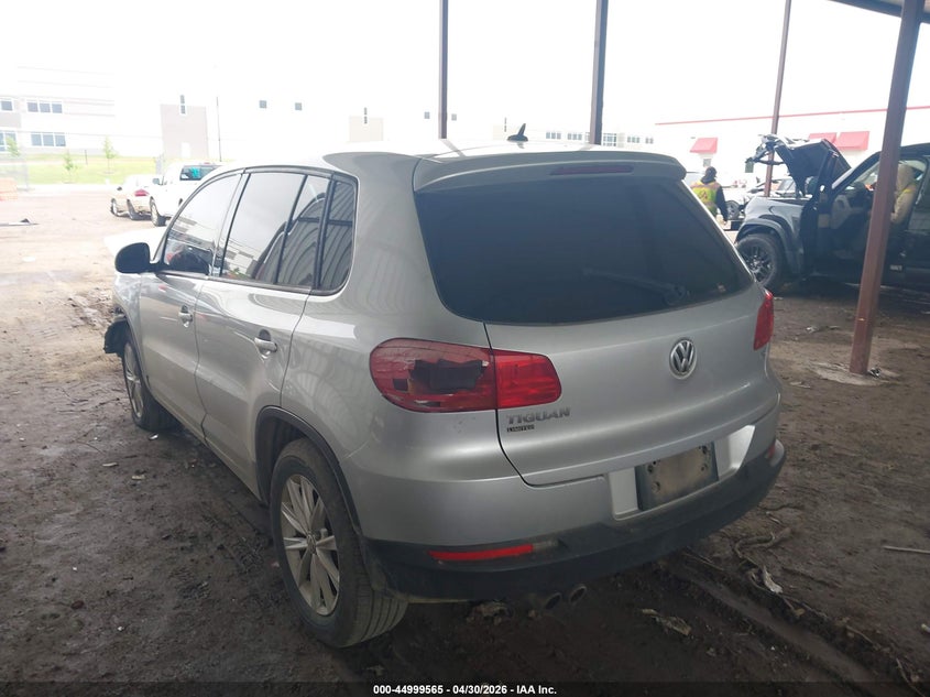 2017 Volkswagen Tiguan VIN WVGAV7AXXHK050863 IAAI salvage auction — FRONT END, Salvage (Texas), sold $650 on 2026-07-21 (photo 3)