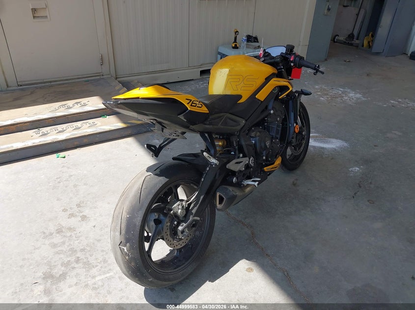 2025 Triumph motorcycle Street VIN SMTA614KXSTCB7058 IAAI salvage auction — FRONT & REAR, Salvage (California), sold $2,150 on 2026-07-29 (photo 4)