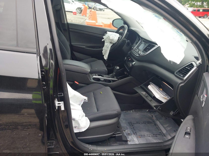 2017 Hyundai Tucson VIN KM8J3CA20HU592478 IAAI salvage auction — FRONT END, Wait Title, sold $575 on 2026-07-22 (photo 5)
