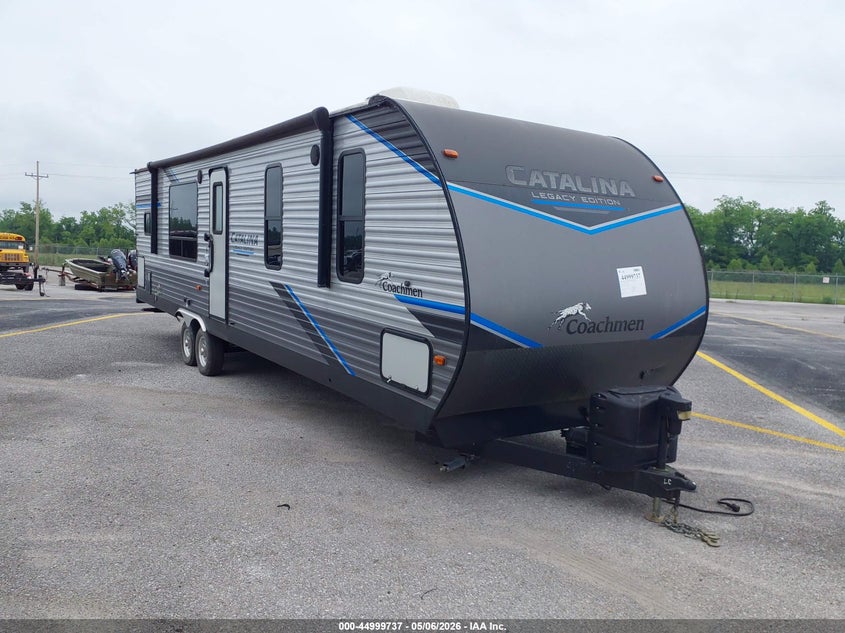 2022 Forest river Catalina VIN 5ZT2CAVB9NX025332 IAAI salvage auction — BIOHAZARD/CHEMICAL, Salvage (Louisiana), sold $3,000 on 2026-07-21 (photo 1)