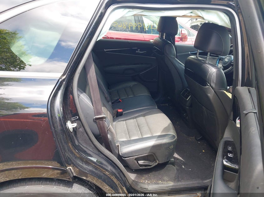 2017 Kia Sorento VIN 5XYPK4A57HG311960 IAAI salvage auction — RIGHT SIDE, Wait Title, sold $3,400 on 2026-07-21 (photo 8)
