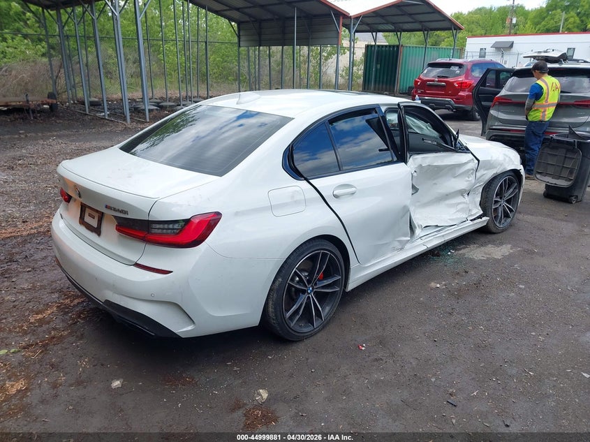 2021 BMW 3er VIN 3MW5U9J05M8C14603 IAAI salvage auction — RIGHT SIDE, Salvage Title, sold $16,725 on 2026-08-25 (photo 4)