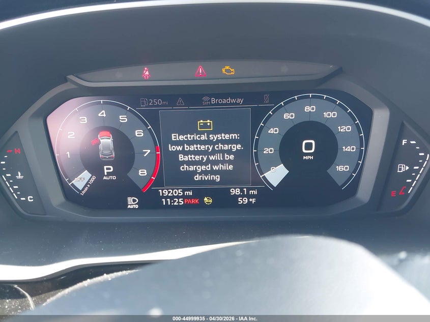 2021 Audi Q3 VIN WA1DECF38M1022392 IAAI salvage auction — FRONT END, Salvage Title, sold $8,725 on 2026-10-05 (photo 7)