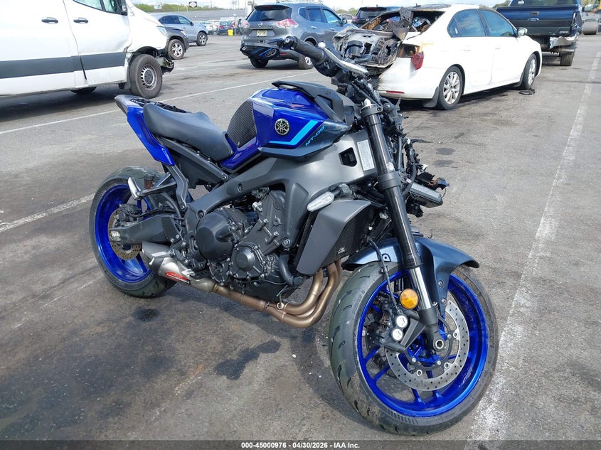 2026 Yamaha Mt VIN JYARN94EXTA004778 IAAI salvage auction — FRONT & REAR, Salvage (New Jersey), sold $3,375 on 2026-07-29 (photo 1)