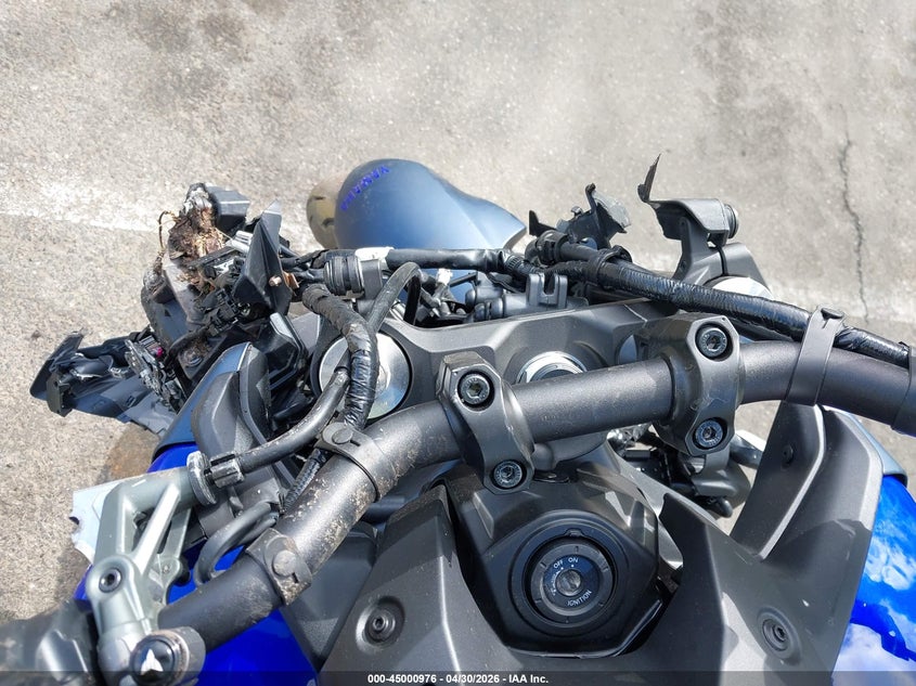 2026 Yamaha Mt VIN JYARN94EXTA004778 IAAI salvage auction — FRONT & REAR, Salvage (New Jersey), sold $3,375 on 2026-07-29 (photo 7)