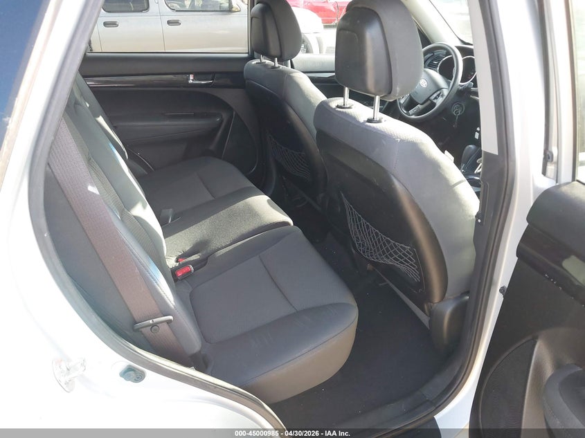 2013 Kia Sorento VIN 5XYKT3A62DG381354 IAAI salvage auction — RIGHT FRONT, Rebuildable (Florida), sold $800 on 2026-07-29 (photo 8)