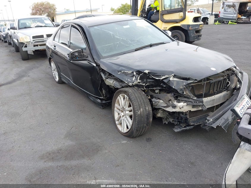 2009 Mercedes-benz C class VIN WDDGF54X89R056963 IAAI salvage auction — RIGHT SIDE, Salvage Certificate (California), sold $350 on 2026-07-10 (photo 6)