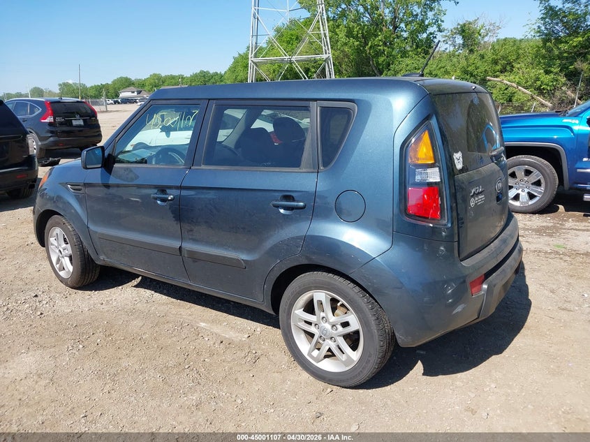 2011 Kia Soul VIN KNDJT2A28B7259238 IAAI salvage auction — THEFT, Clear (Indiana), sold $300 on 2026-07-29 (photo 3)