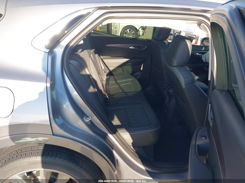 2022 Buick Envision VIN LRBFZRR49ND143411 IAAI salvage auction — FRONT END, Salvage (Indiana), sold $7,425 on 2026-07-31 (photo 8)