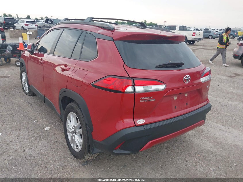 2024 Toyota Corolla cross VIN 7MUCAAAG6RV093988 IAAI salvage auction — RIGHT SIDE, Salvage (Texas), sold $4,000 on 2026-07-29 (photo 3)