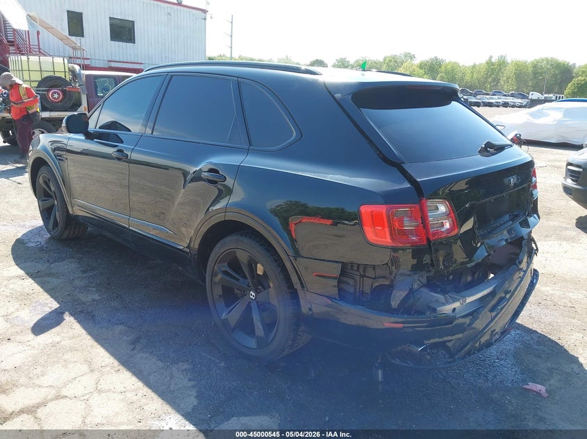 2017 Bentley Bentayga VIN SJAAC2ZV8HC014584 IAAI salvage auction — REAR END, Salvage Title, sold $10,100 on 2026-07-22 (photo 3)